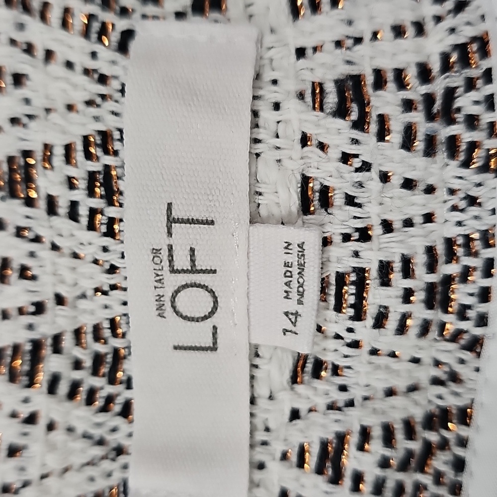 LOFT Shorts Beach Shorts Minimalist - Picture 3 of 13